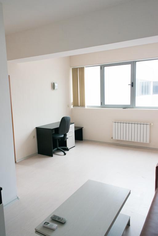 Hotel Noris Plovdiv Quarto foto